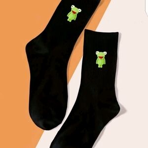✨3 FOR $28✨🆕🐸FROG CREW SOCKS🐸
